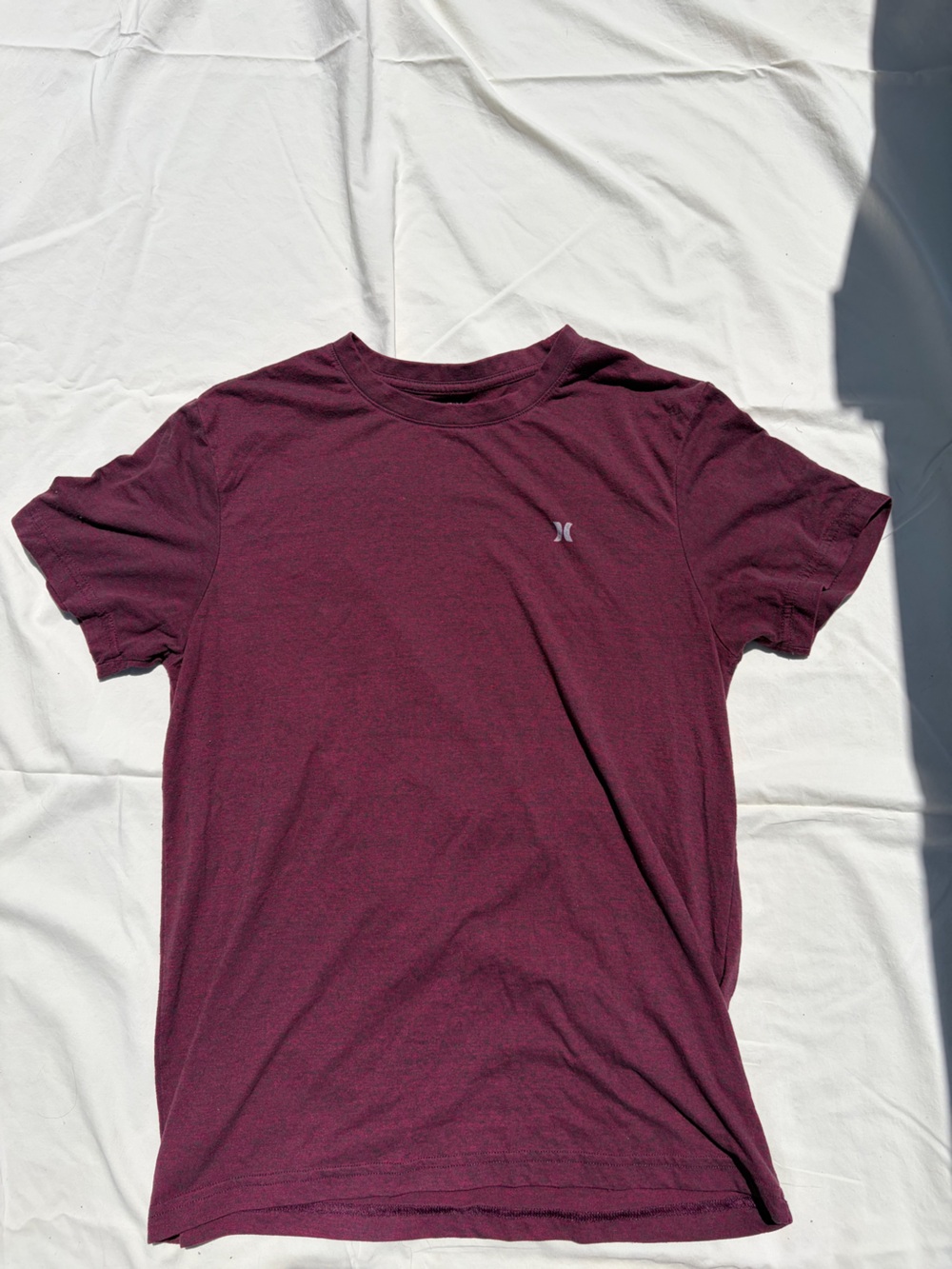 Hurley Men’s Burgundy Crew Neck Short Sleeve Tee